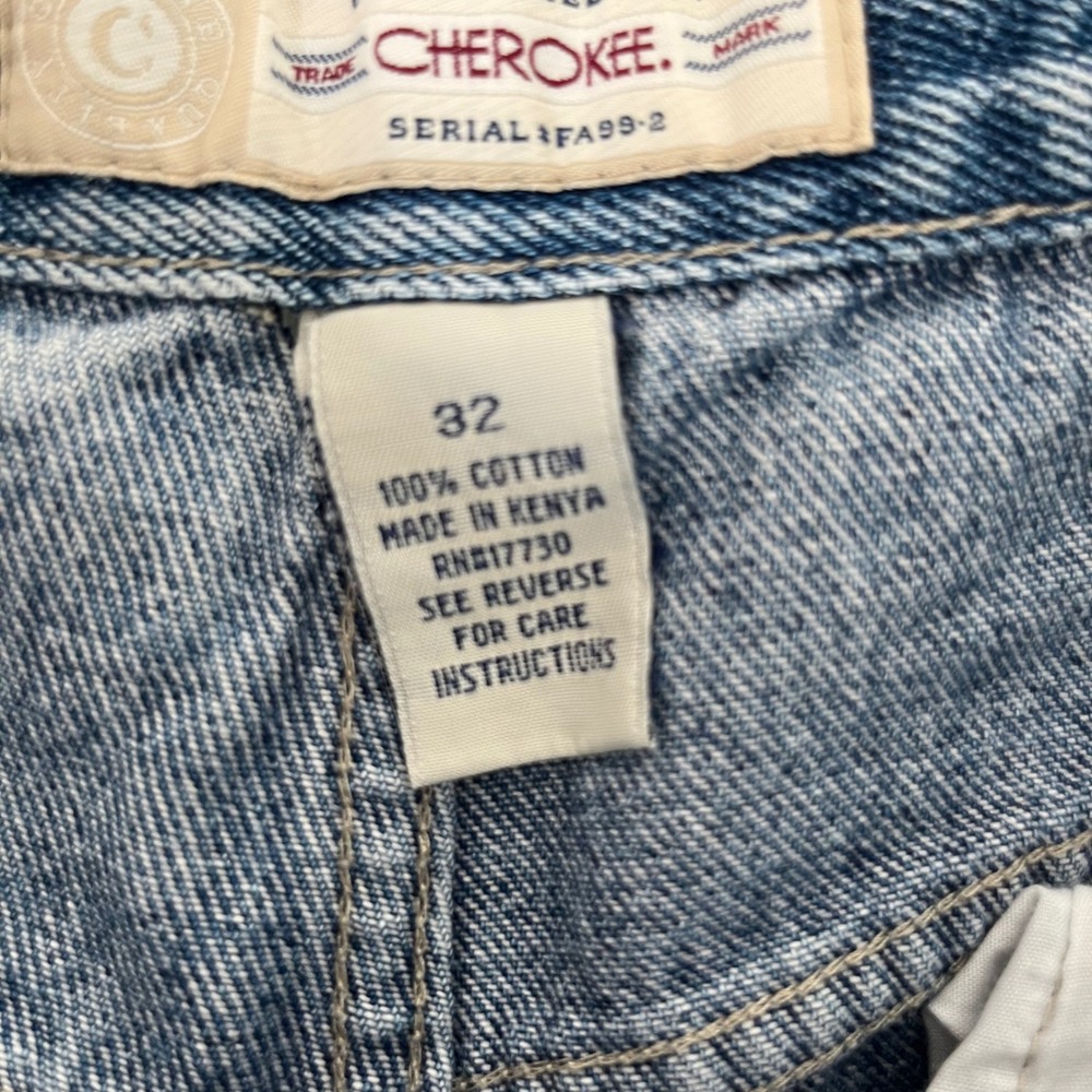 Cherokee Mens Denim Shorts Medium Wash Blue 100% Cotton Size 32 FA99-2 - Picture 3 of 8